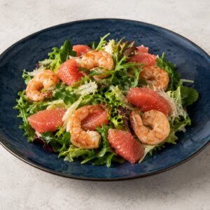 Салат с грейпфрутом и креветками